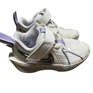 Nike Air Zoom GT Cut 3 Kids Basketball Shoes Sail Lilac 8c
